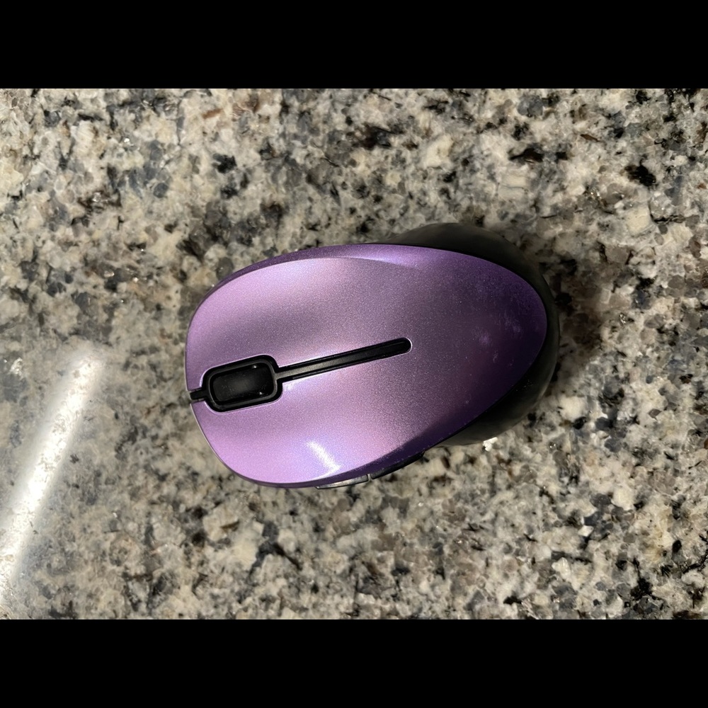 Wireless computer mouse